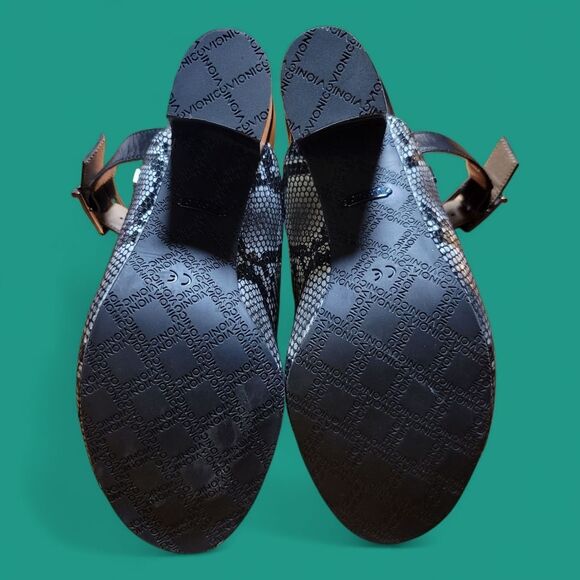 Vionic Kaia Snake Ankle Strap Heels - Size 6.5 - Picture 6 of 14
